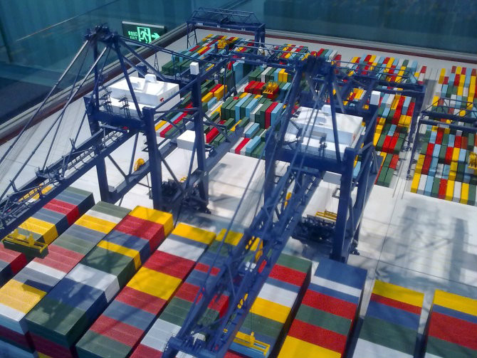 阿拉山口市港口集装箱堆场