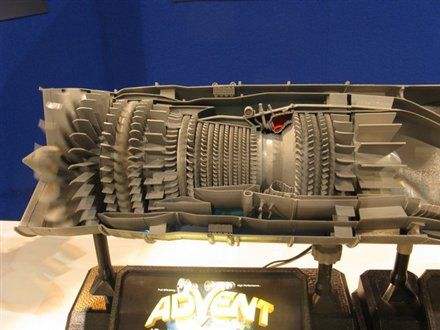 阿拉山口市发动机模型