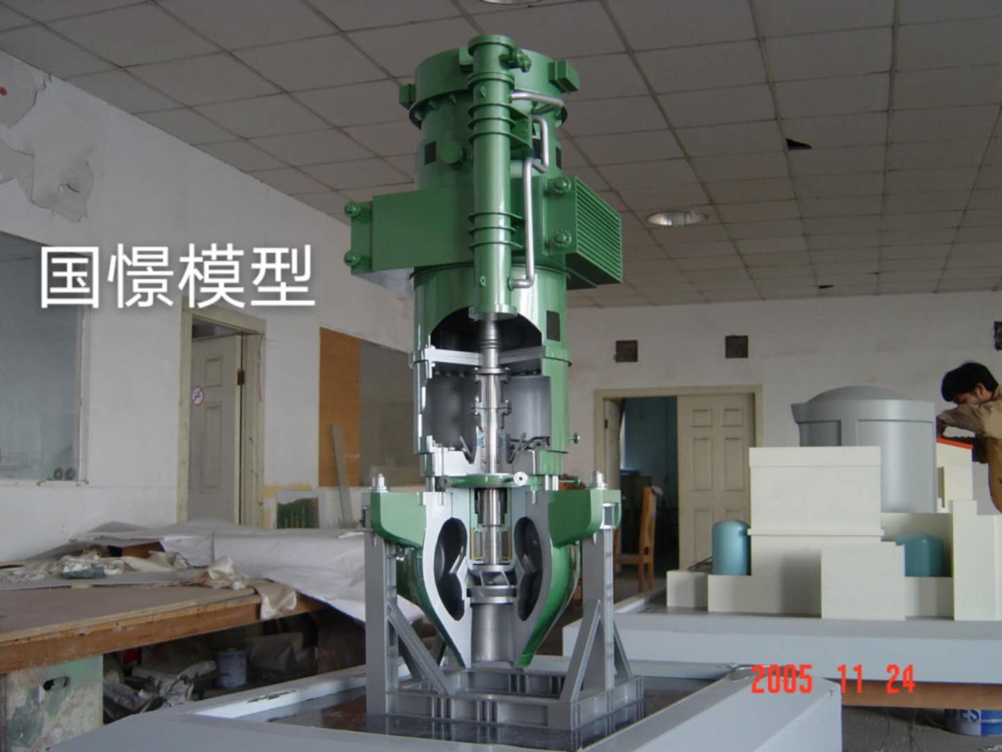 阿拉山口市机械模型